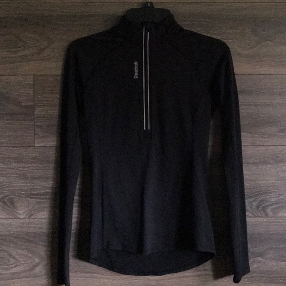 Women’s Reebok running jacket - Picture 2 of 2